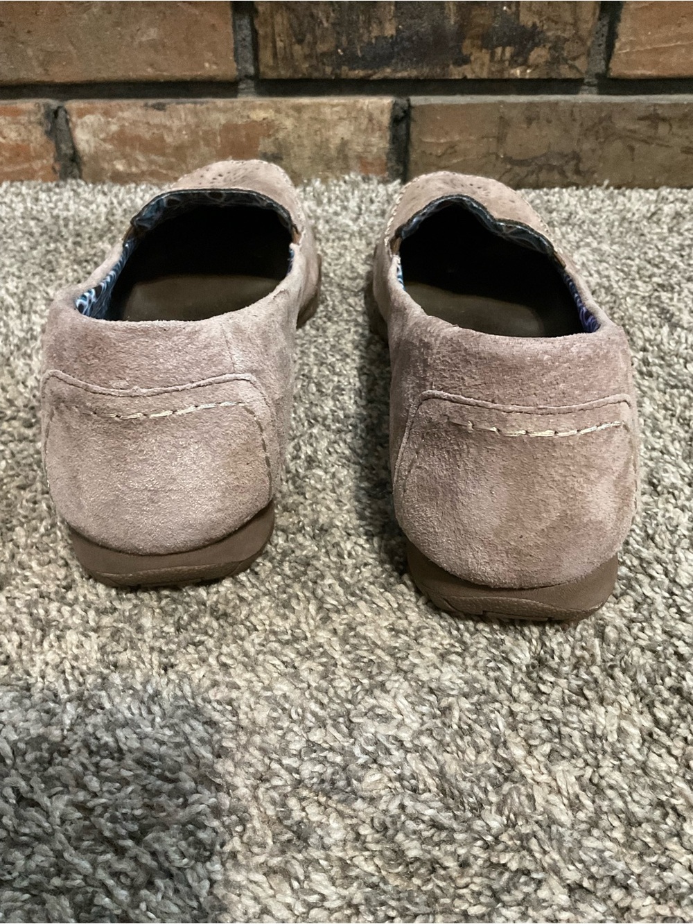 Skechers Taupe Faux Suede Slip-On Walking Loafers Size 11 - Picture 3 of 9